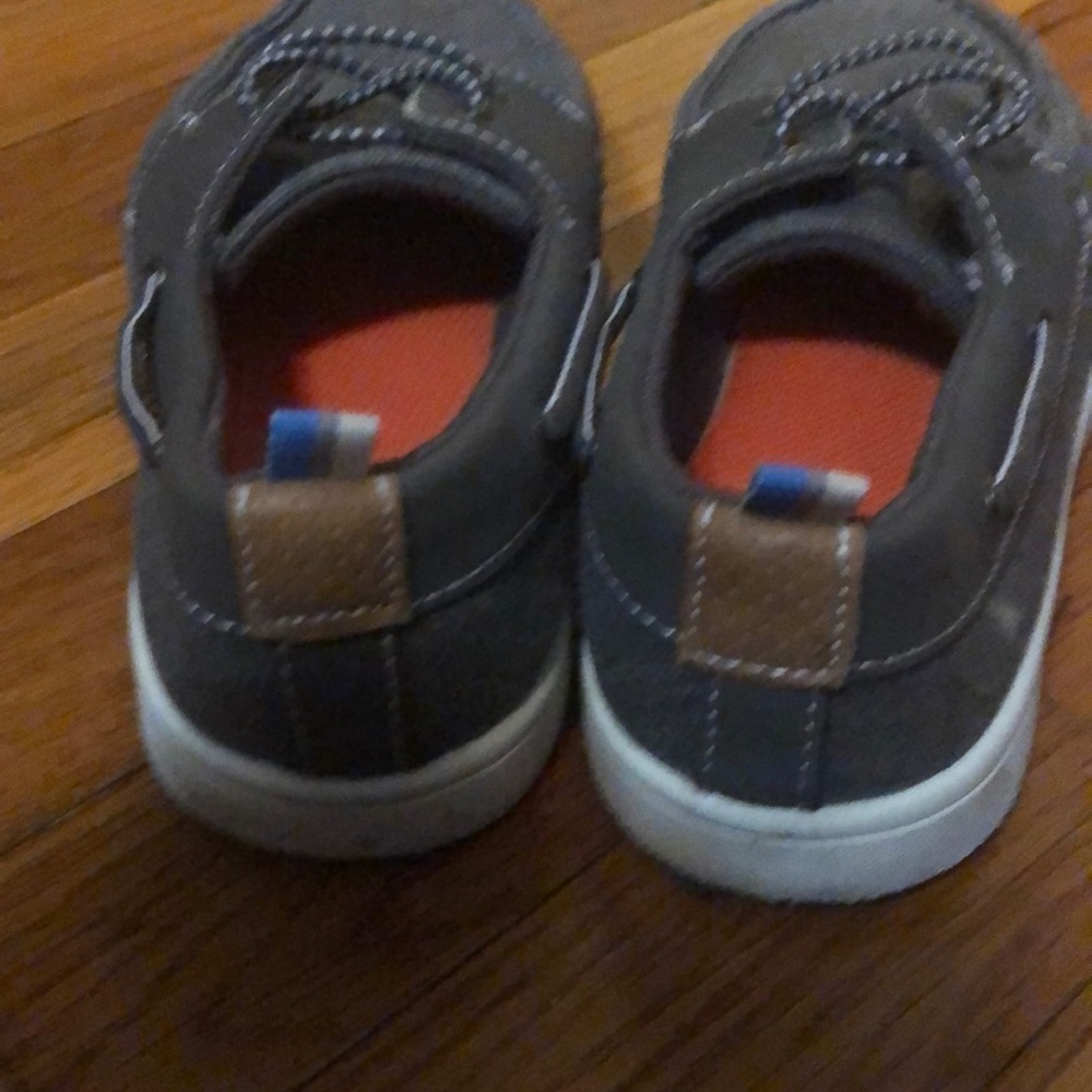 Boys Sonoma boat shoes gray excellent condition